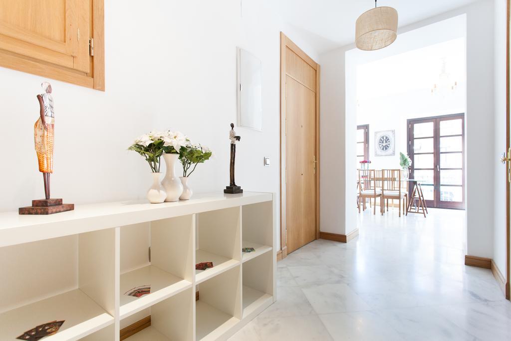 Holi-Rent Castilla Севилья Экстерьер фото