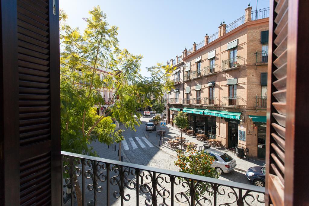 Holi-Rent Castilla Севилья Экстерьер фото