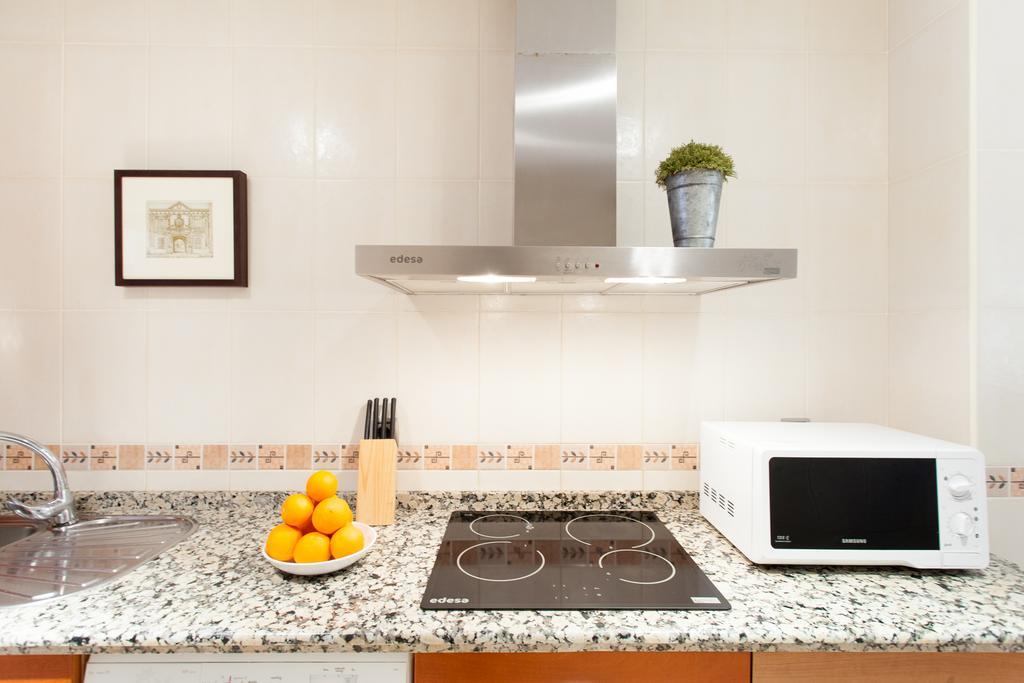 Holi-Rent Castilla Севилья Экстерьер фото